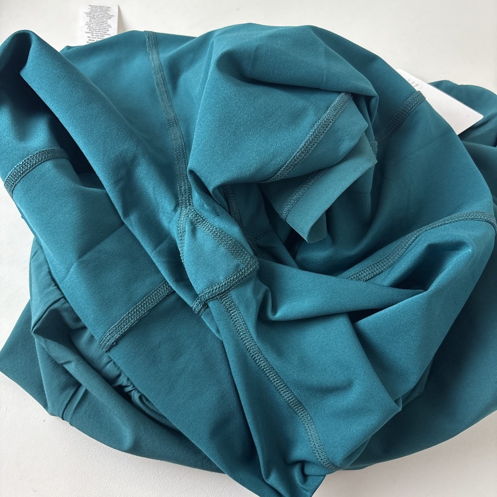 NWT! BEYOND YOGA court advantage tennis Skirt Skort womens size medium teal - Picture 14 of 14